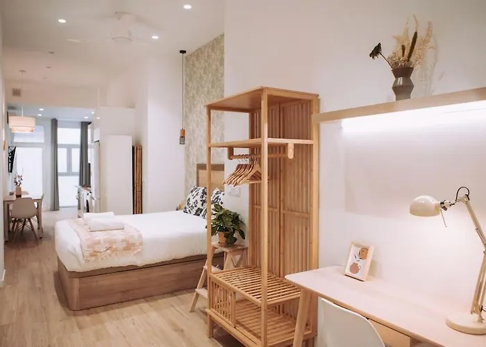 Nuevo Y Acogedor Loft En Amistat Apartamento *